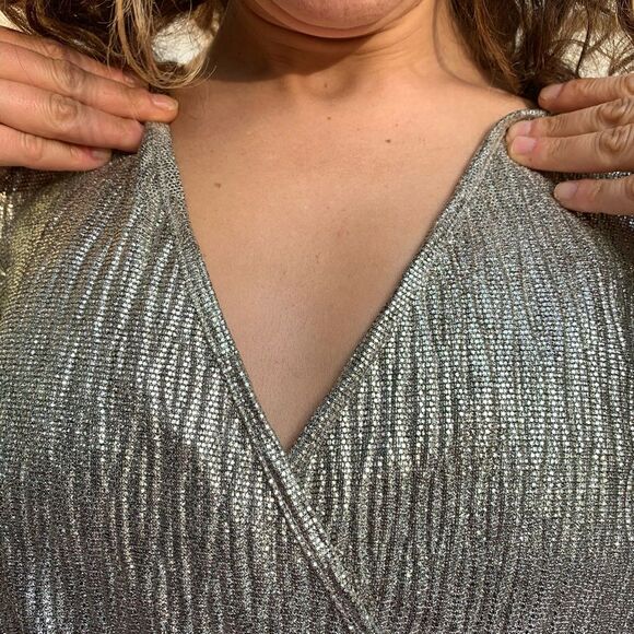 Zara silver metallic long-sleeved V-overlap front blouse, bell elastic cuffs, S - Picture 5 of 11